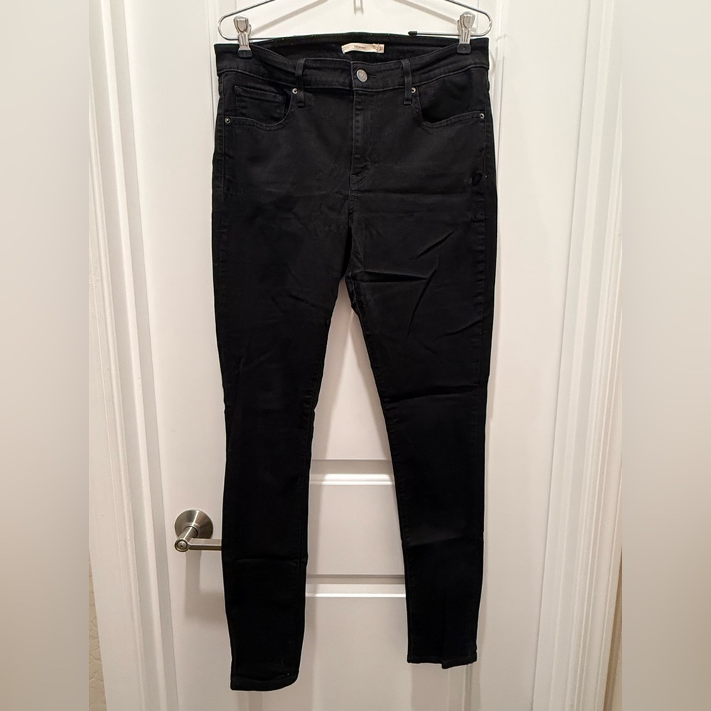 Levi | 711 Skinny